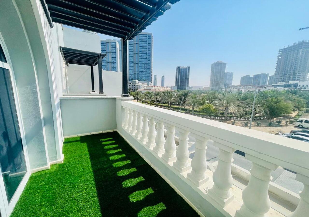 Homestay Sta Homes Dubai